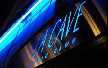 Sebesség társkereső lausanne bleu lezard