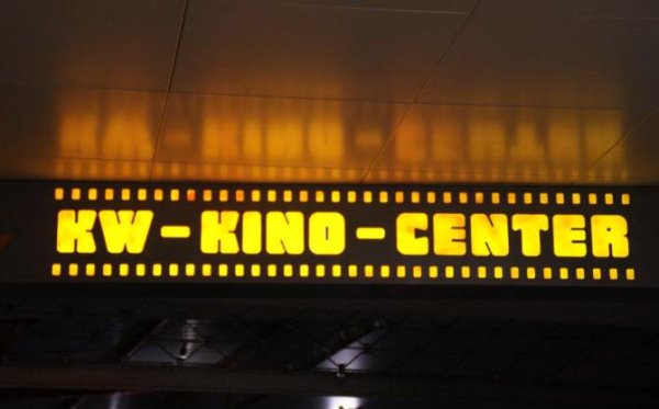 worms kino worms kino